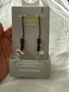 heyday Floral Phone Charms in Burgundy and Pastel